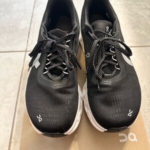 Cloud monsters 2 Women’s 9.5